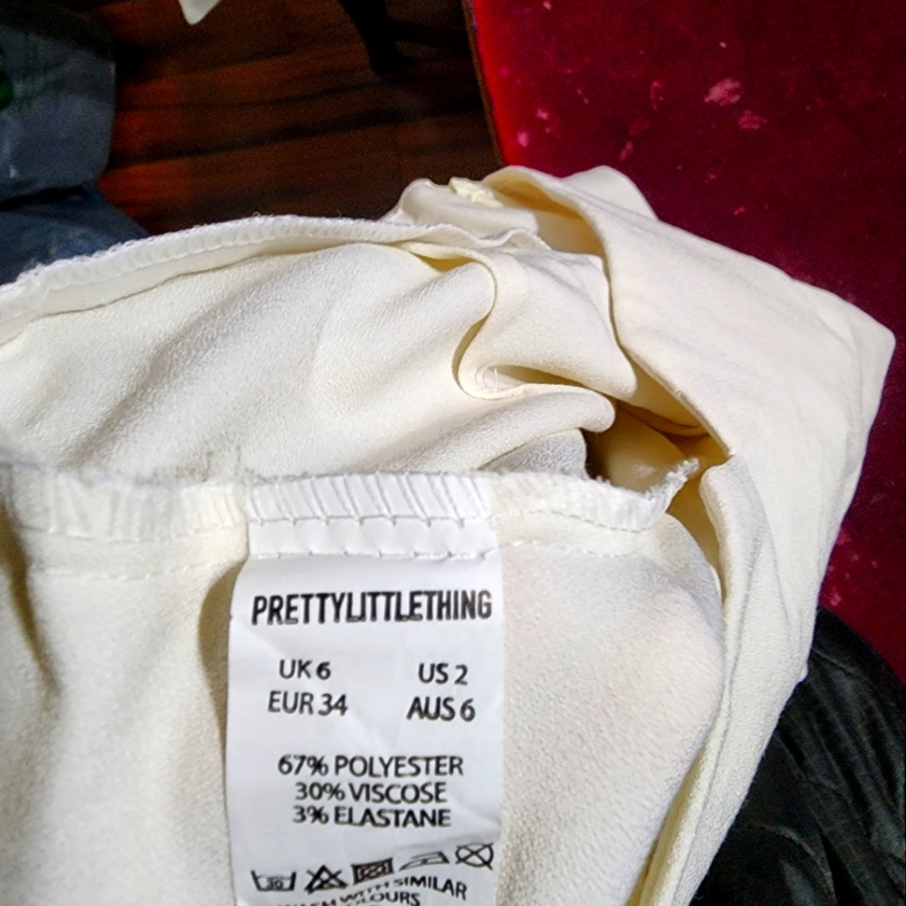 PrettyLittleThing pants - Picture 7 of 11